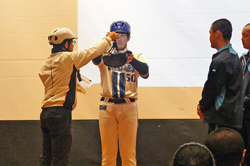 ヘルメット実験 (2)_2.jpg