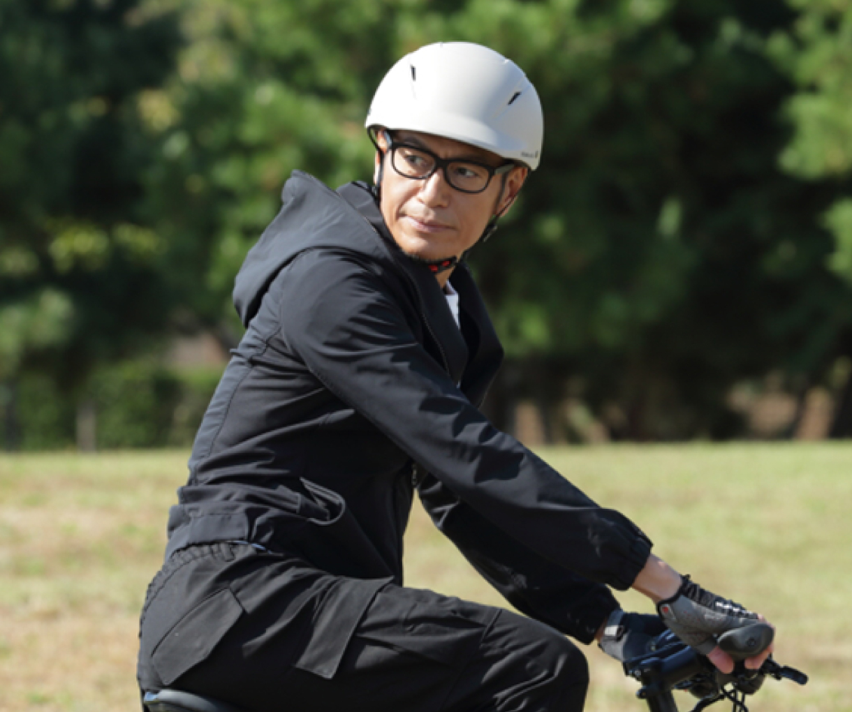 敬老の日に自転車乗りのおじいちゃんへ贈る 普段使いヘルメット